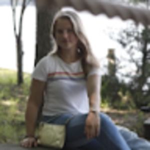 Meet your Posher, Sylvia